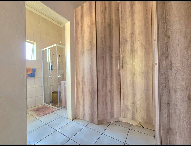 3 BEDROOM HOUSE FOR SALE IN DALVIEW